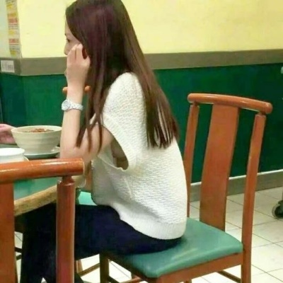 哥哥看见我没有穿内衣_我没有看见(2)